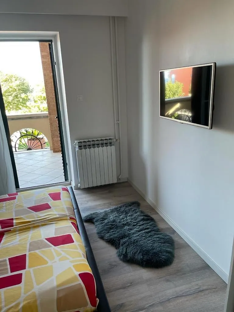 Apartments With A Parking Space Novi Vinodolski - 5488 Croatia